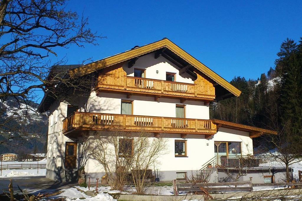 Gaestehaus Hauser Hainzenberg Dış mekan fotoğraf